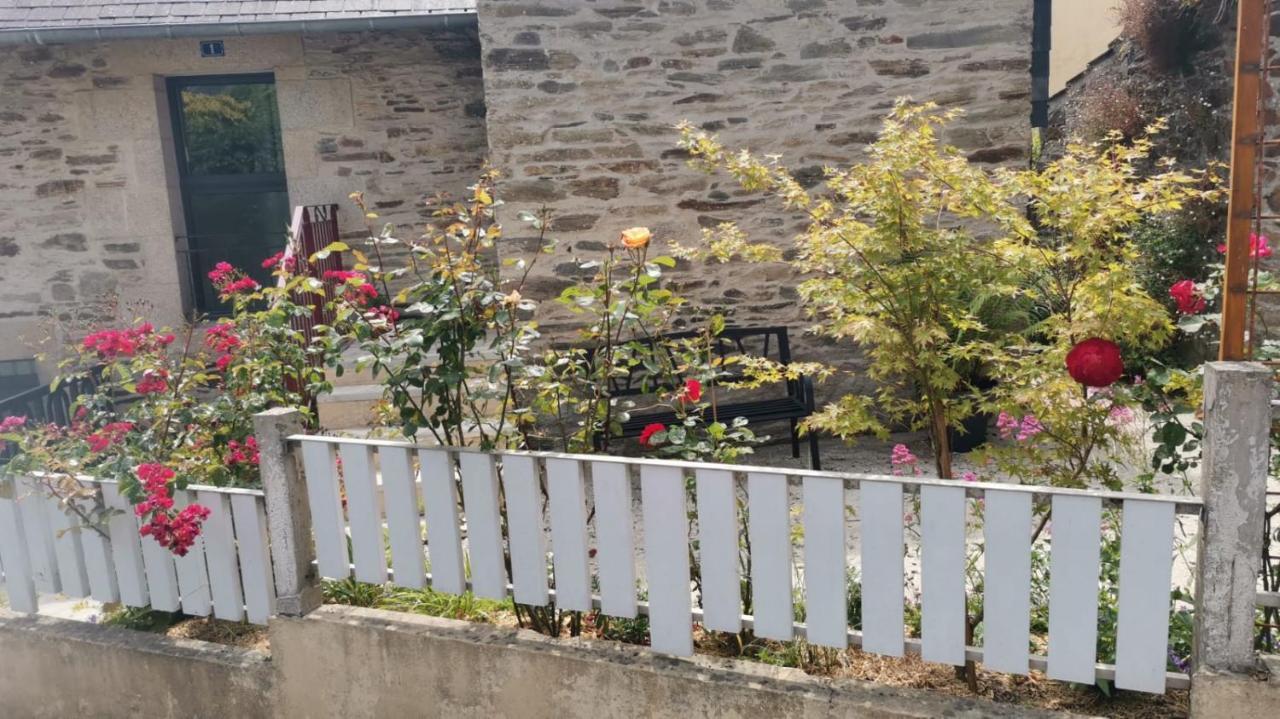 Maison Du Martin Pecheur A Lannion Exteriör bild